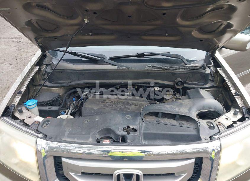 Photo 10 of 2011 Honda Pilot TOURING (VIN 5FNYF4H98BB061922)