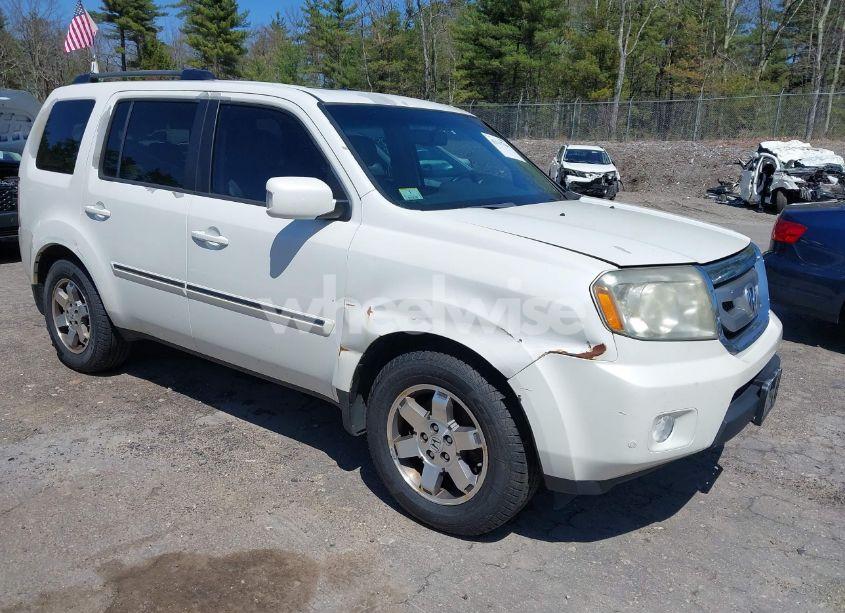 2011 Honda Pilot TOURING (VIN 5FNYF4H98BB087713) main photo