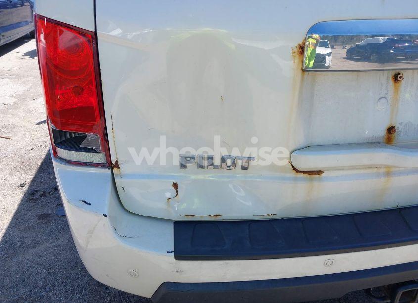 Photo 19 of 2011 Honda Pilot TOURING (VIN 5FNYF4H98BB087713)