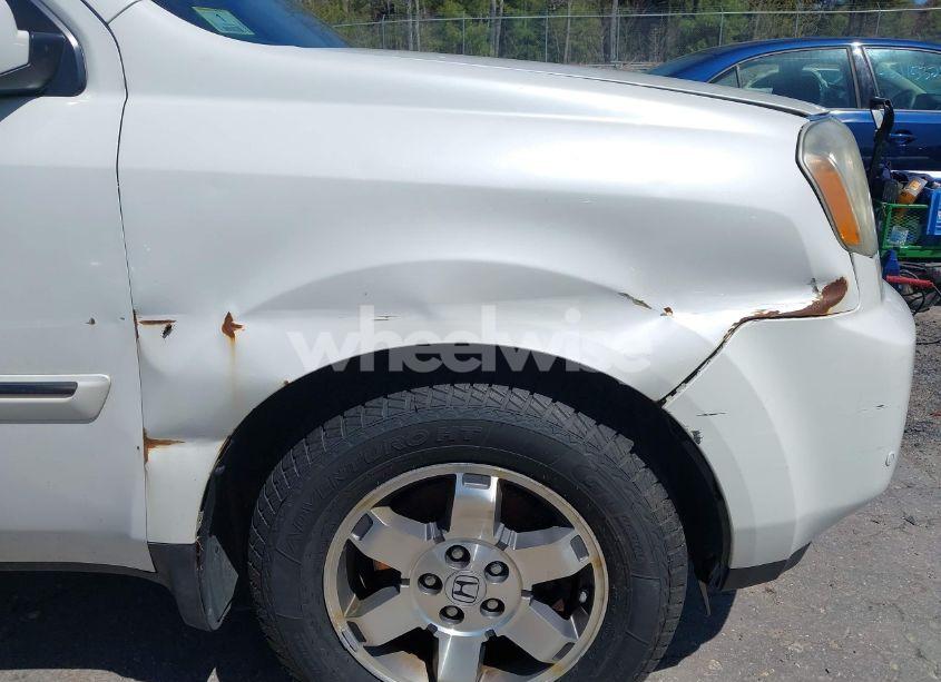 Photo 6 of 2011 Honda Pilot TOURING (VIN 5FNYF4H98BB087713)