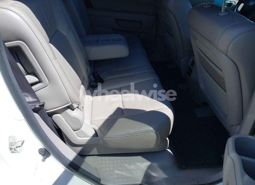 Photo 8 of 2011 Honda Pilot TOURING (VIN 5FNYF4H98BB087713)