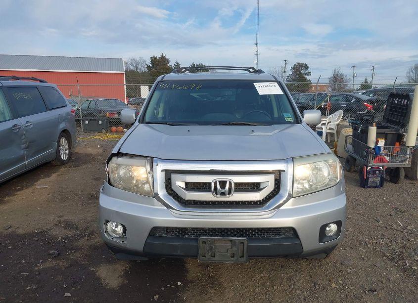 Photo 12 of 2011 Honda Pilot TOURING (VIN 5FNYF4H98BB093947)