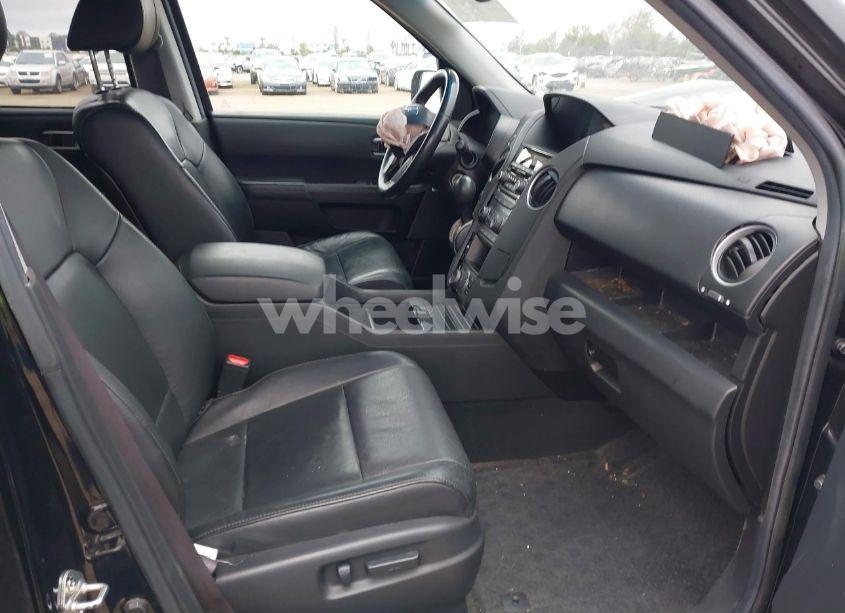 Photo 5 of 2012 Honda Pilot TOURING (VIN 5FNYF4H98CB059461)