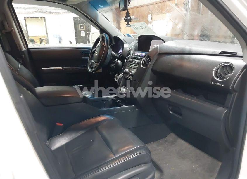 Photo 5 of 2013 Honda Pilot TOURING (VIN 5FNYF4H98DB013498)