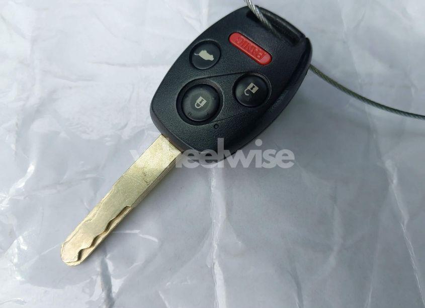 Photo 11 of 2013 Honda Pilot TOURING (VIN 5FNYF4H98DB074463)