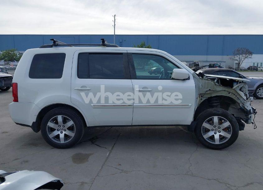 Photo 14 of 2013 Honda Pilot TOURING (VIN 5FNYF4H98DB074463)