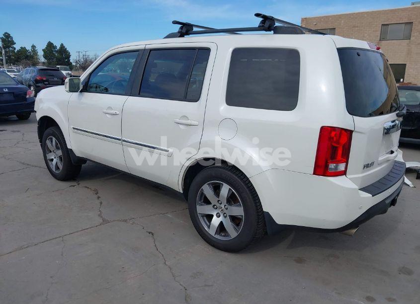 Photo 3 of 2013 Honda Pilot TOURING (VIN 5FNYF4H98DB074463)