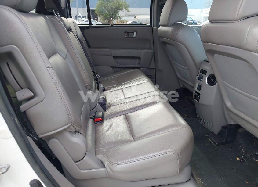 Photo 8 of 2013 Honda Pilot TOURING (VIN 5FNYF4H98DB074463)