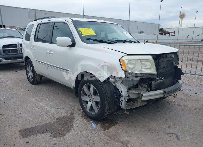 2013 Honda Pilot TOURING (VIN 5FNYF4H98DB076102) main photo