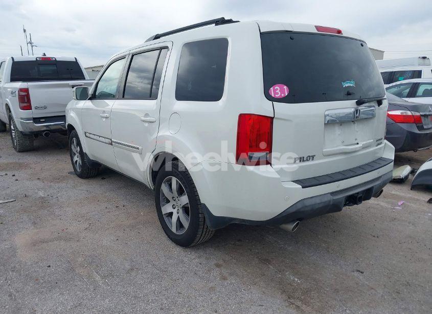 Photo 3 of 2013 Honda Pilot TOURING (VIN 5FNYF4H98DB076102)