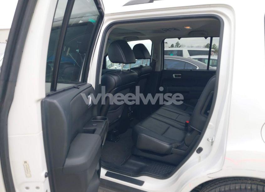 Photo 8 of 2013 Honda Pilot TOURING (VIN 5FNYF4H98DB076102)