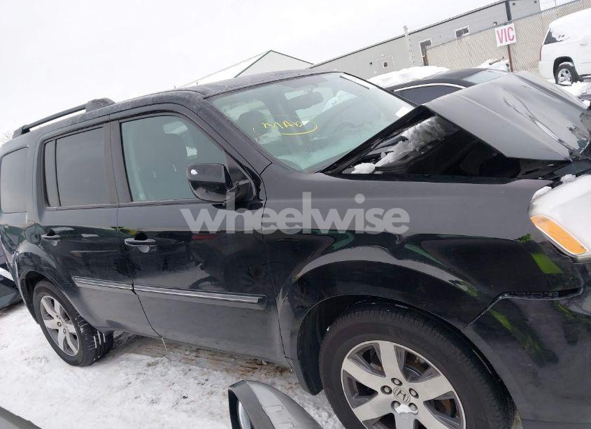 Photo 13 of 2014 Honda Pilot TOURING (VIN 5FNYF4H98EB055736)