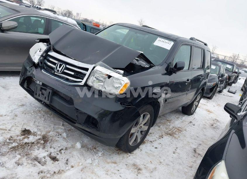 Photo 2 of 2014 Honda Pilot TOURING (VIN 5FNYF4H98EB055736)