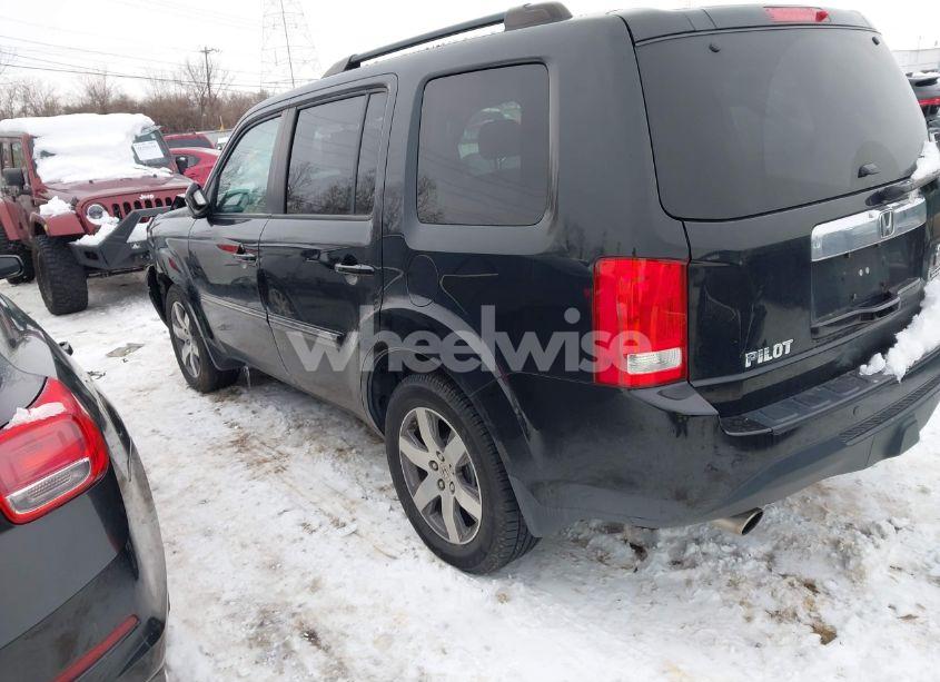 Photo 3 of 2014 Honda Pilot TOURING (VIN 5FNYF4H98EB055736)