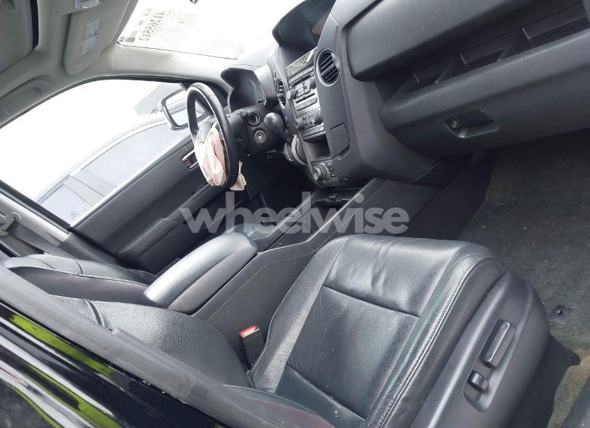 Photo 5 of 2014 Honda Pilot TOURING (VIN 5FNYF4H98EB055736)