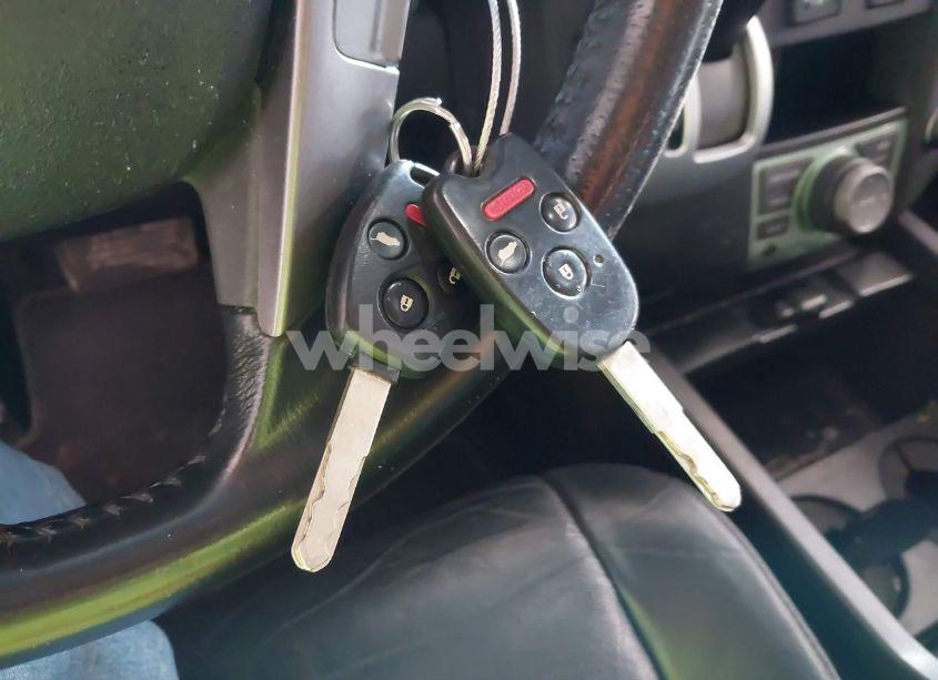 Photo 11 of 2010 Honda Pilot TOURING (VIN 5FNYF4H99AB024568)