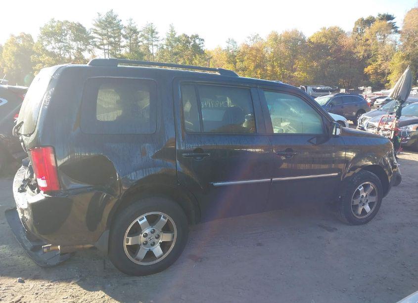 Photo 13 of 2010 Honda Pilot TOURING (VIN 5FNYF4H99AB029124)