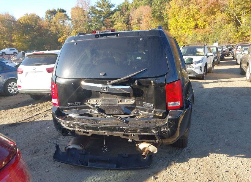 Photo 16 of 2010 Honda Pilot TOURING (VIN 5FNYF4H99AB029124)