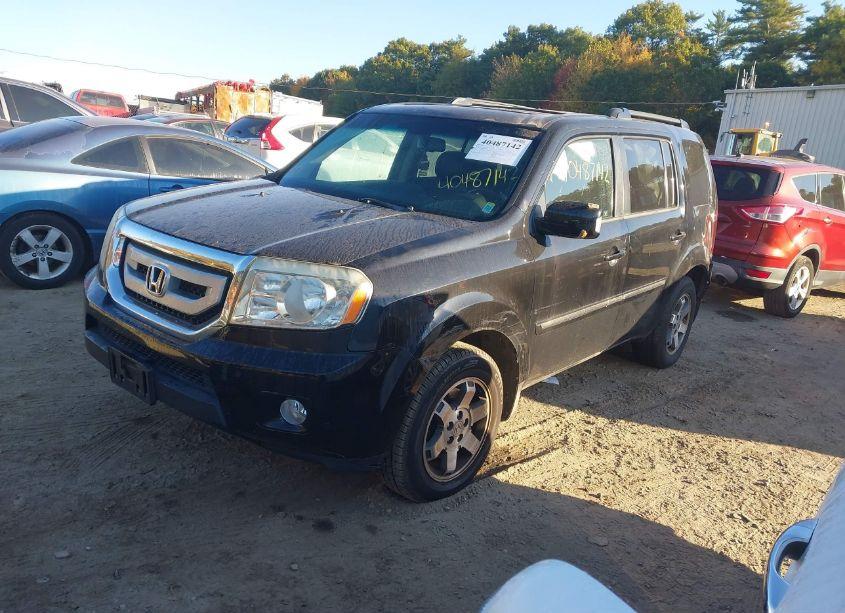 Photo 2 of 2010 Honda Pilot TOURING (VIN 5FNYF4H99AB029124)