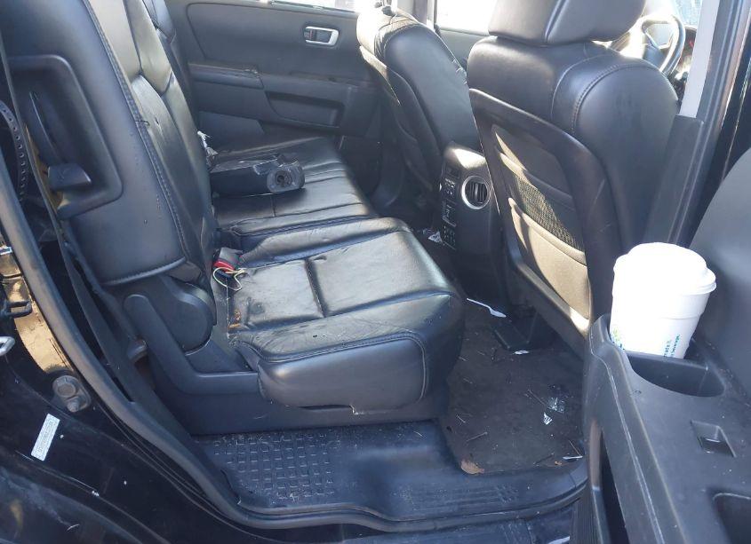 Photo 8 of 2010 Honda Pilot TOURING (VIN 5FNYF4H99AB029124)