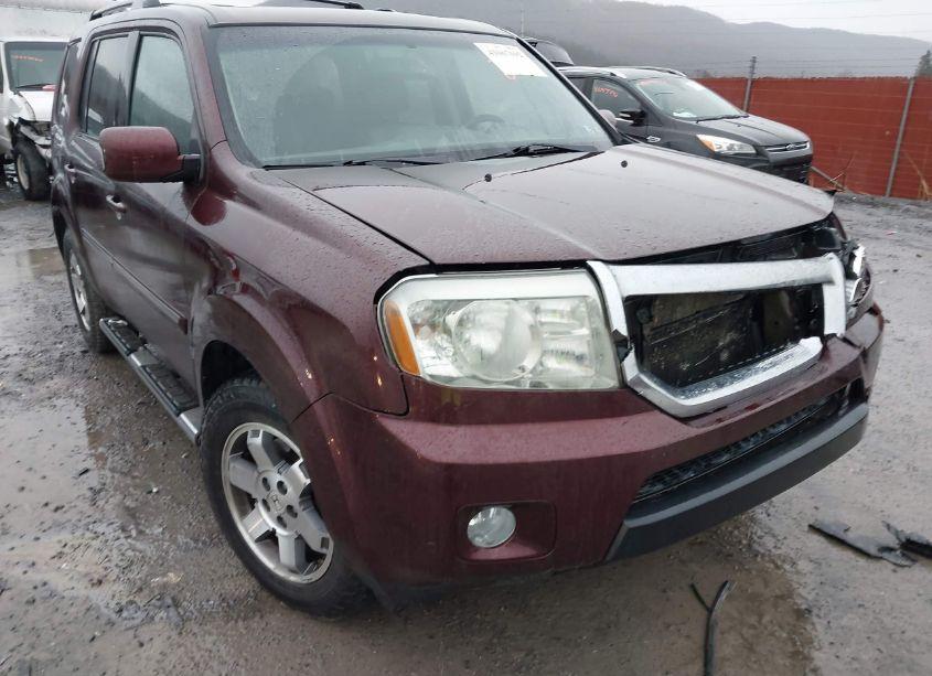 Photo 6 of 2011 Honda Pilot TOURING (VIN 5FNYF4H99BB092743)