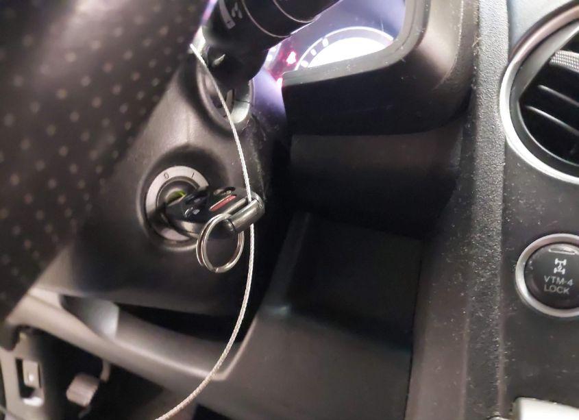 Photo 11 of 2012 Honda Pilot TOURING (VIN 5FNYF4H99CB019535)