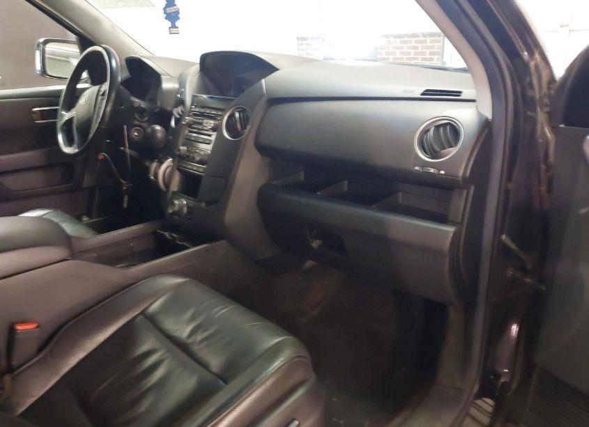 Photo 5 of 2012 Honda Pilot TOURING (VIN 5FNYF4H99CB019535)