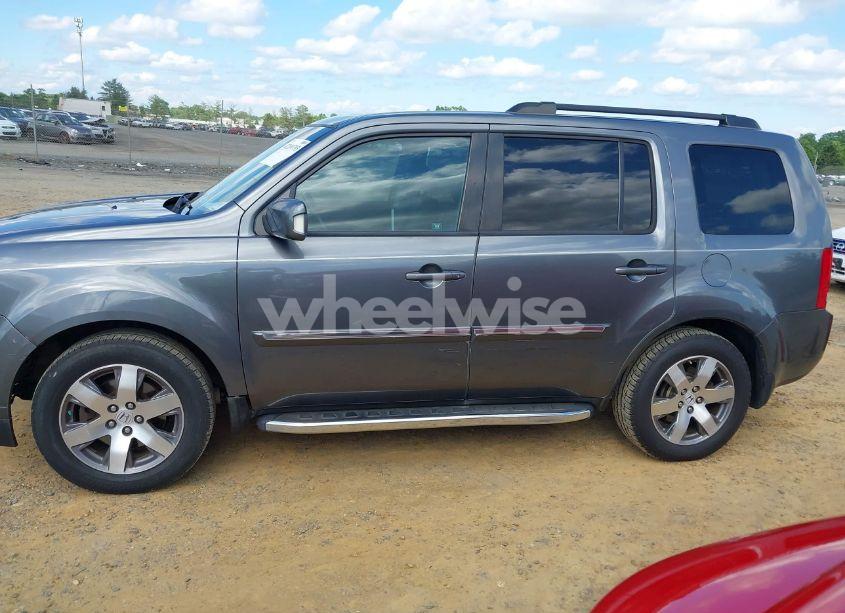 Photo 14 of 2012 Honda Pilot TOURING (VIN 5FNYF4H99CB038540)