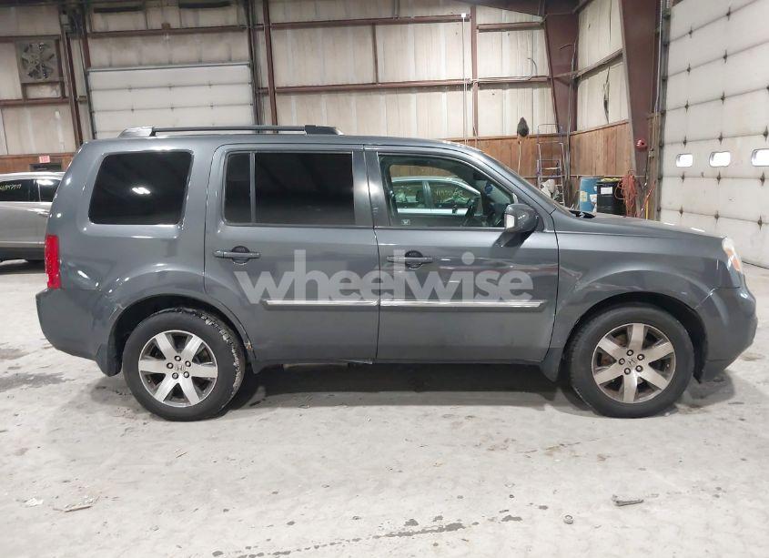 Photo 13 of 2012 Honda Pilot TOURING (VIN 5FNYF4H99CB052034)