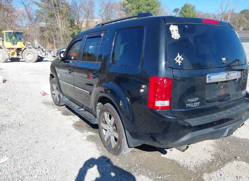 Photo 3 of 2012 Honda Pilot TOURING (VIN 5FNYF4H99CB053510)