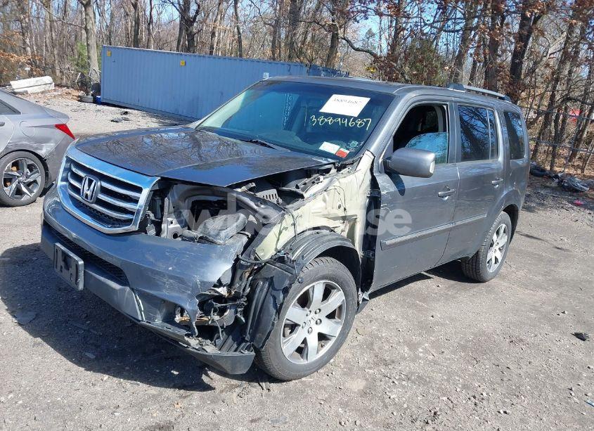 Photo 2 of 2012 Honda Pilot TOURING (VIN 5FNYF4H99CB076639)