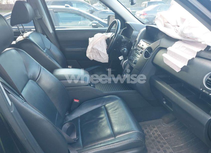 Photo 5 of 2014 Honda Pilot TOURING (VIN 5FNYF4H99EB021188)