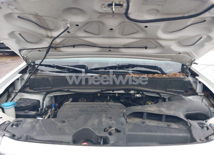 Photo 10 of 2014 Honda Pilot TOURING (VIN 5FNYF4H99EB046835)