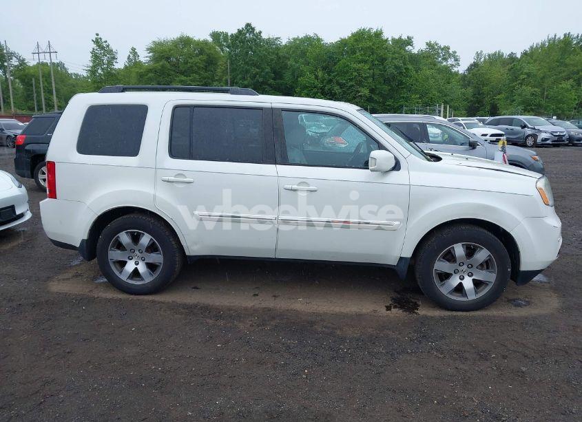 Photo 13 of 2015 Honda Pilot TOURING (VIN 5FNYF4H99FB013139)