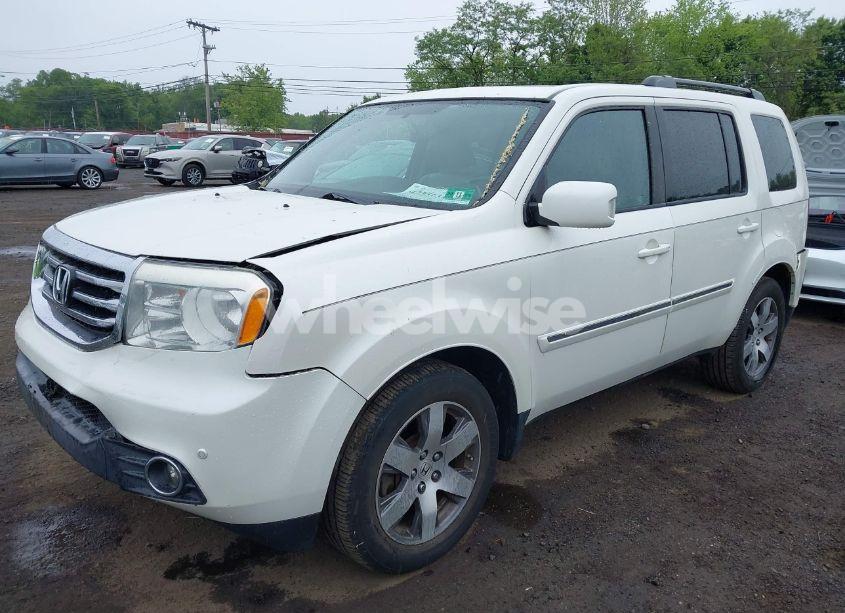 Photo 6 of 2015 Honda Pilot TOURING (VIN 5FNYF4H99FB013139)