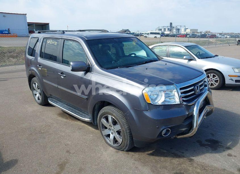 2015 Honda Pilot TOURING (VIN 5FNYF4H99FB061093) main photo