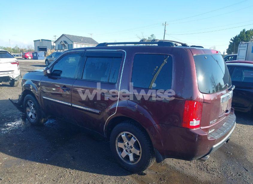 Photo 3 of 2011 Honda Pilot TOURING (VIN 5FNYF4H9XBB040893)
