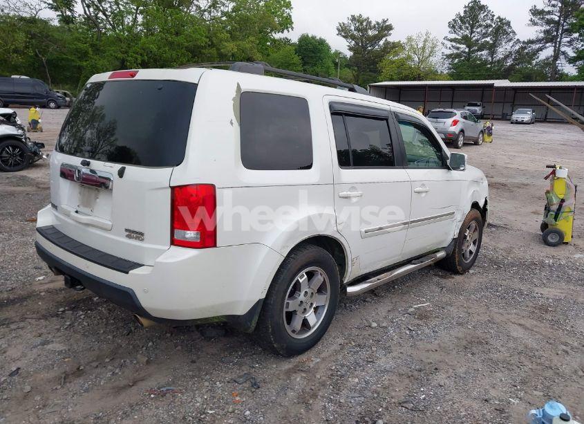 Photo 4 of 2011 Honda Pilot TOURING (VIN 5FNYF4H9XBB053966)