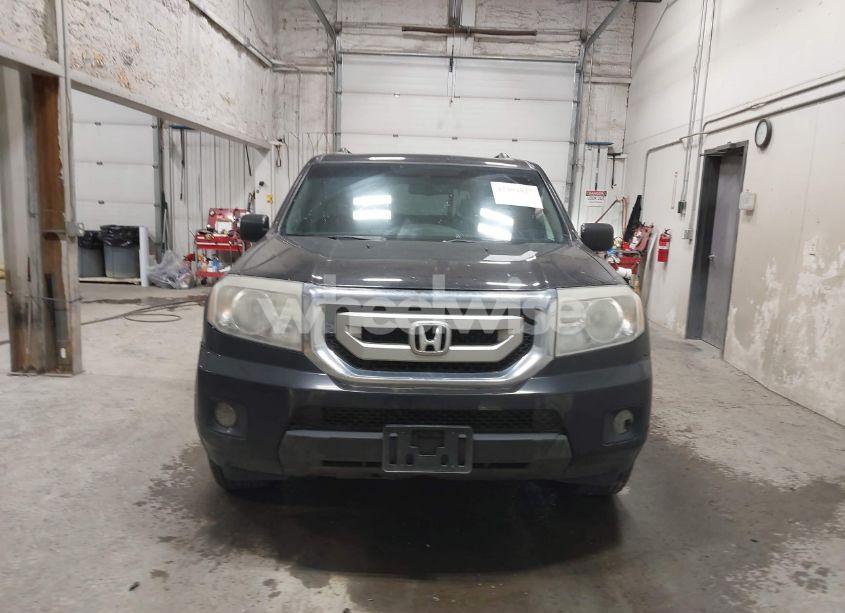 Photo 12 of 2011 Honda Pilot TOURING (VIN 5FNYF4H9XBB089379)