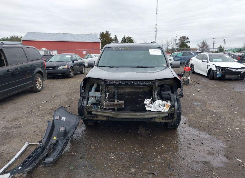 Photo 6 of 2011 Honda Pilot TOURING (VIN 5FNYF4H9XBB090905)