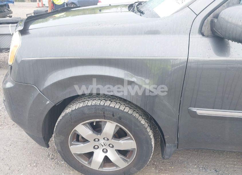 Photo 18 of 2012 Honda Pilot TOURING (VIN 5FNYF4H9XCB050471)