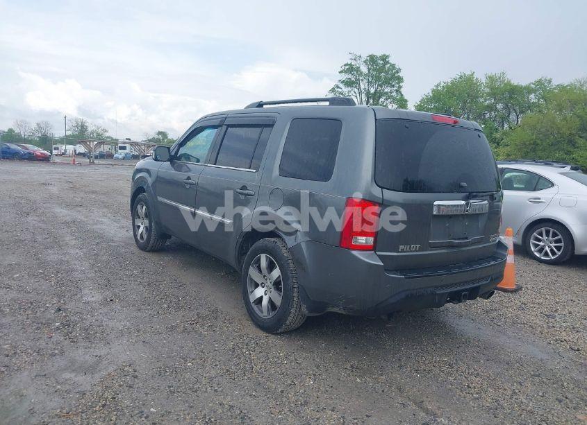 Photo 3 of 2012 Honda Pilot TOURING (VIN 5FNYF4H9XCB050471)