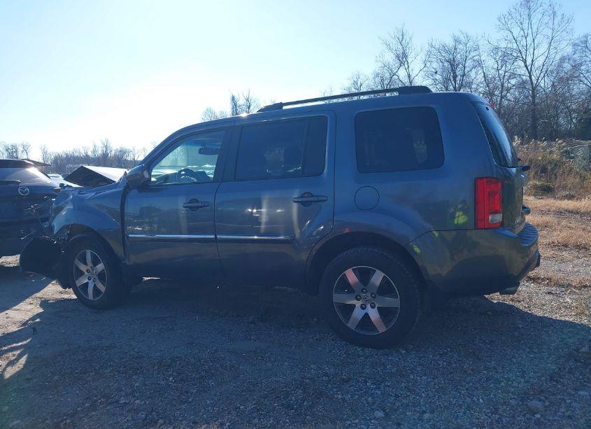 Photo 15 of 2013 Honda Pilot TOURING (VIN 5FNYF4H9XDB001482)