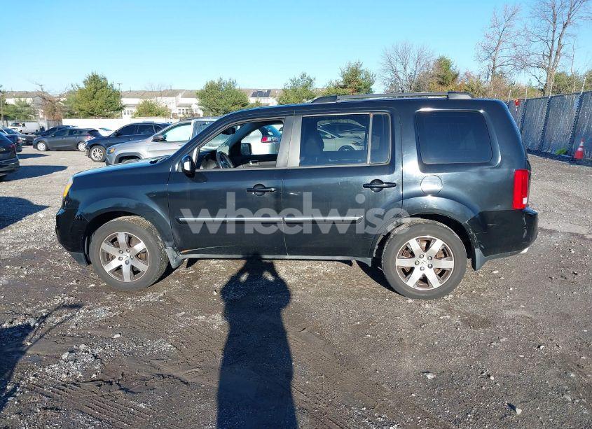 Photo 14 of 2013 Honda Pilot TOURING (VIN 5FNYF4H9XDB019139)