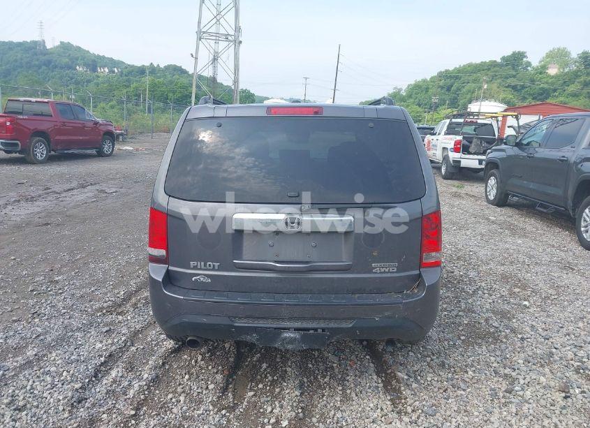 Photo 16 of 2015 Honda Pilot TOURING (VIN 5FNYF4H9XFB015854)