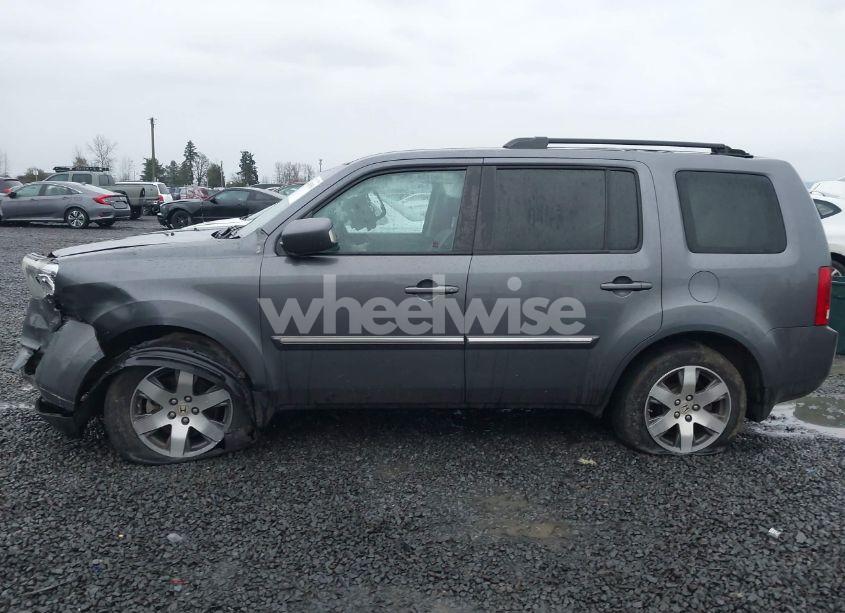 Photo 14 of 2015 Honda Pilot TOURING (VIN 5FNYF4H9XFB039118)