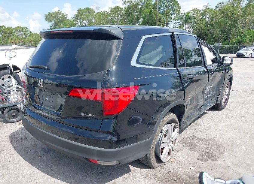 Photo 4 of 2016 Honda Pilot LX (VIN 5FNYF5H10GB040344)