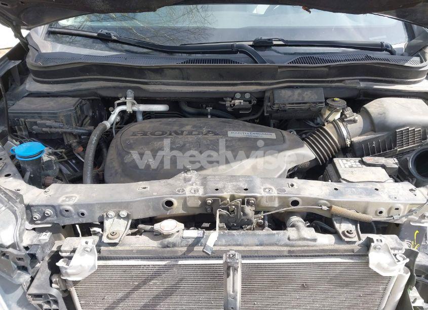 Photo 10 of 2017 Honda Pilot LX (VIN 5FNYF5H10HB034397)