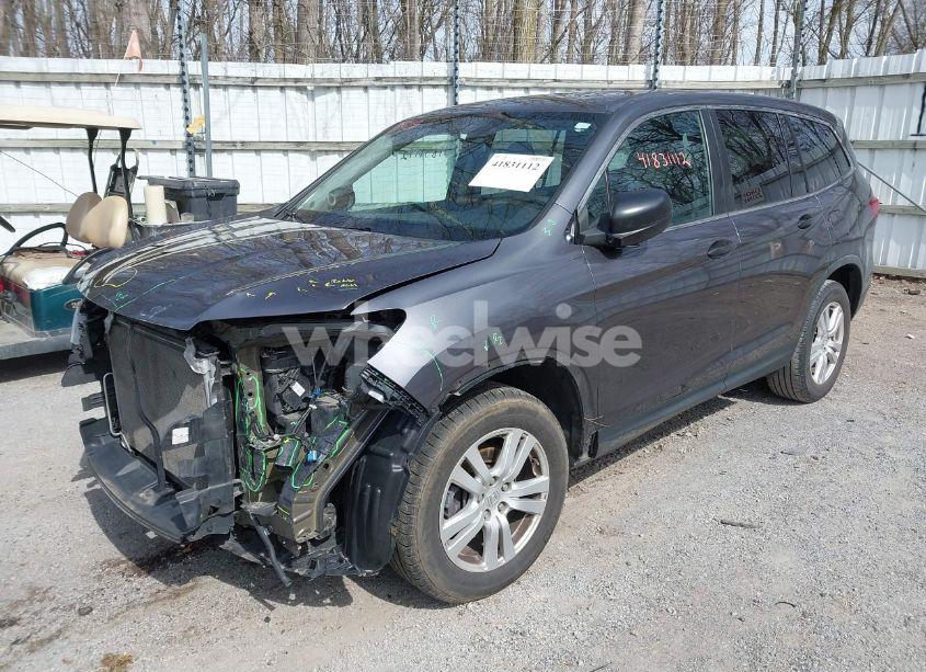 Photo 2 of 2017 Honda Pilot LX (VIN 5FNYF5H10HB034397)