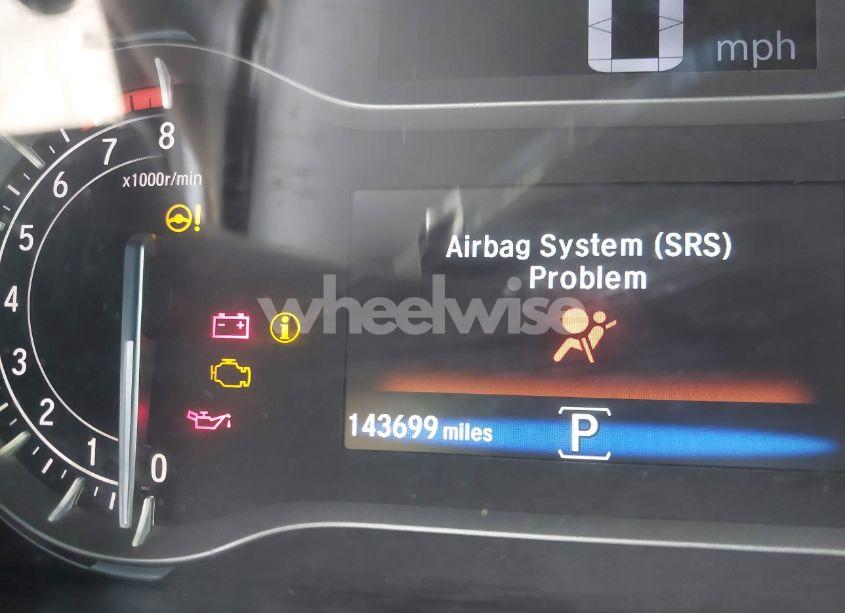 Photo 15 of 2016 Honda Pilot LX (VIN 5FNYF5H12GB002789)